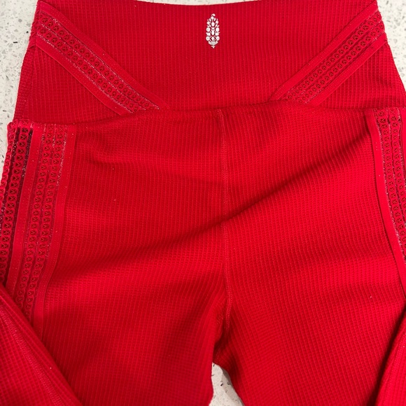 Free People Movement Leggings Vibrant Candy Red Womens Leggings Size XS EUC - Picture 3 of 13
